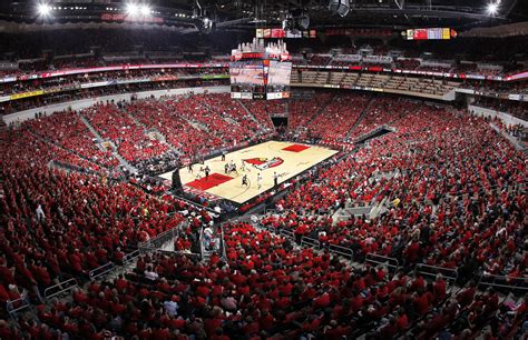 The interior of the KFC Yum! Center | University of louisville, Louisville cardinals, Louisville