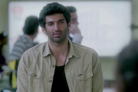 Movies Blog: Aashiqui 2 Photos, Songs, Trailer | Aditya Roy, Shraddha ...