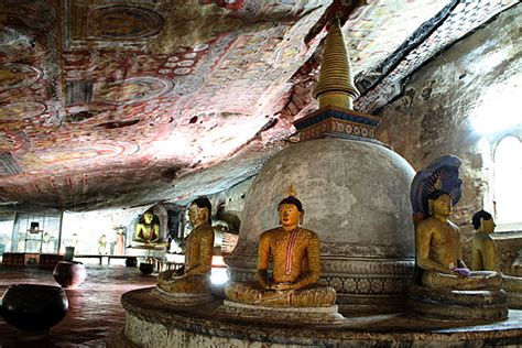 The Cave Temples of Dambulla - Sri Lanka For 91 Days