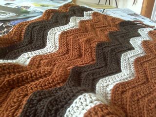 Ravelry: Easy Ripple Afghan pattern by SusanB