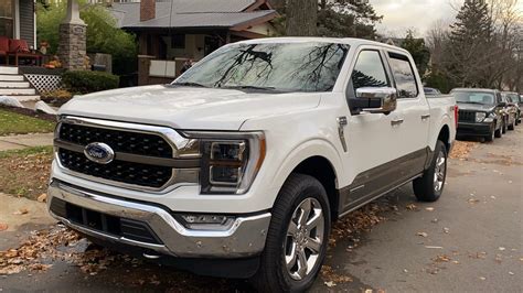 2021 Ford F-150 hybrid pickup's tech, efficiency set new standard