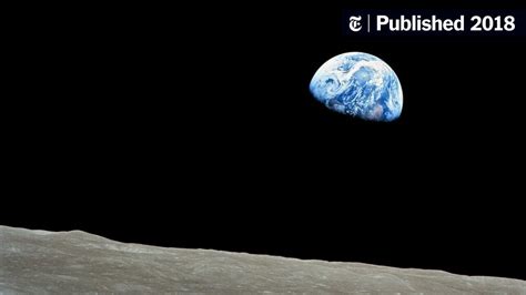 Opinion | A First Glimpse of Our Magnificent Earth, Seen From the Moon - The New York Times