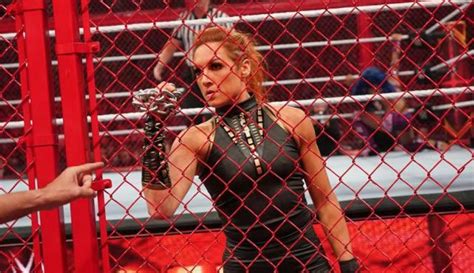 WWE Names the Top 25 Matches of 2019: Becky Lynch vs. Sasha Banks at Hell in a Cell, More | 411MANIA