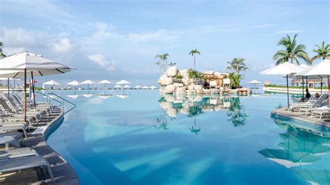 Marriott Puerto Vallarta Resort and Spa | Mexico Family Getaway