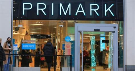 Primark, a clothing company, keeps growing in the United States ...