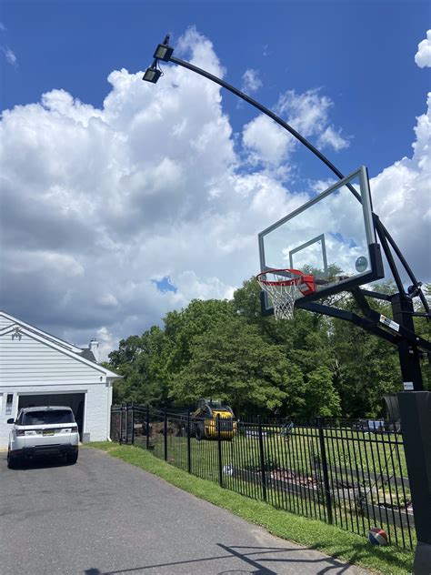 LED lighting basketball court | DeShayes Dream Courts