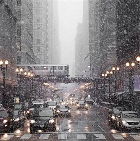 A PHOTO- CHICAGO - ELEVATED TRAIN PASSING OVER BUST STREET IN SNOW ...