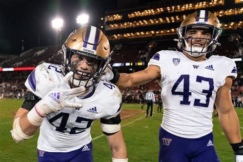 32 Years Later, Washington Linebacker Carson Bruener is Chasing Father ...