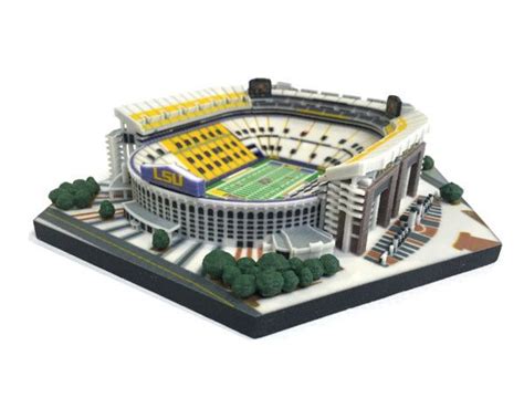 LSU Tiger Stadium w/ Expansion & Landscape 2015 | Lsu tiger stadium, Tiger stadium, Lsu tigers