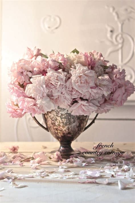 FRENCH COUNTRY COTTAGE | Flower arrangements, Floral arrangements ...