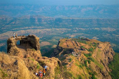 Torna Fort Trek | Rajgad to Torna Range Trek in Pune