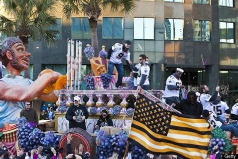 Saints Super Bowl Parade PICTURES: Photos From New Orleans | HuffPost