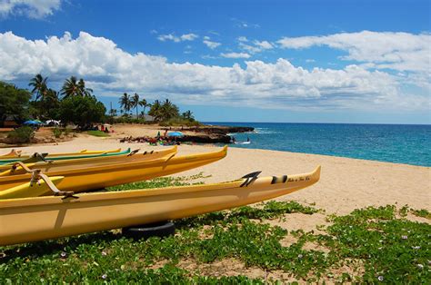 Nanakuli Beach Park, Oahu | To-Hawaii.com