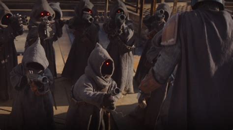 What The Jawas In The Mandalorian Look Like Under Their Hood