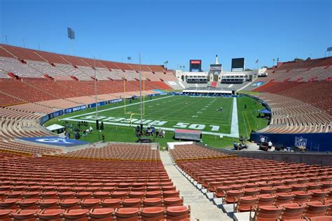 For LA Rams fans, the Coliseum — even at 93 — is still ‘the greatest’ – Daily News