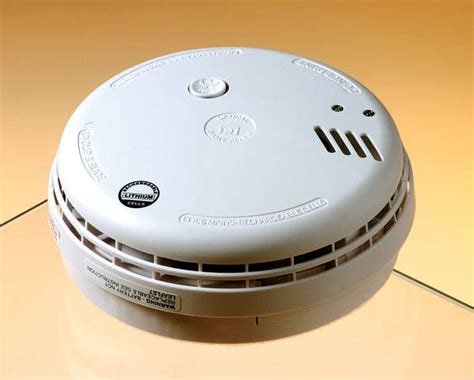 Mains 146RC Optical Smoke Alarm + Alkaline Battery | Aico (Ei146RC)