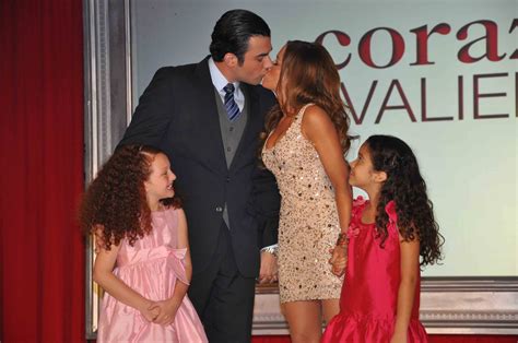 Fotos "Corazón Valiente". ~ Guia de Telenovelas.