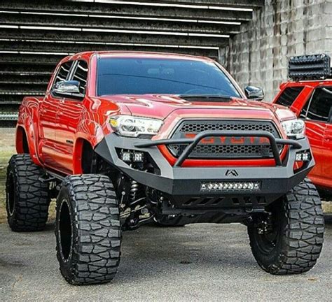 Lifted 2013 Toyota Tacoma