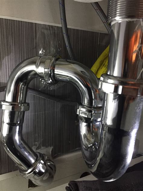 plumbing - Is bathroom sink pipe configuration up to code and does it have a trap? - Home ...