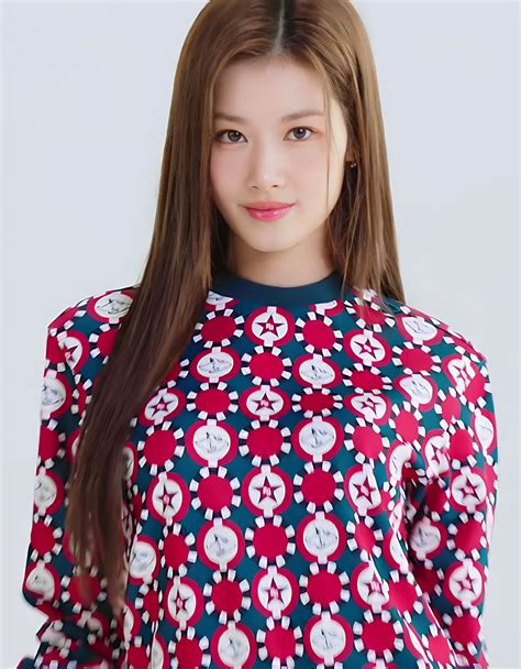 File:Sana Minatozaki for Pearly Gates Korea 01.jpg - Wikipedia