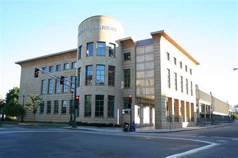 Worcester Public Library