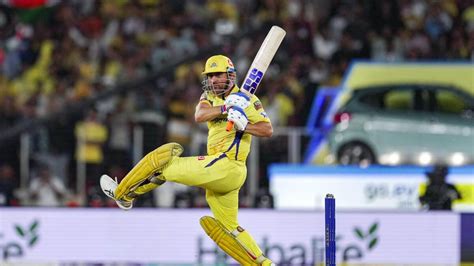 CSK vs LSG IPL 2023: MS Dhoni becomes 7th player to smash over 5000 ...