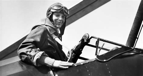 Rare Footage Of Amelia Earhart Landing In Dallas In 1931 Found In Texas