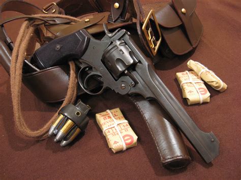 Joe's Guns: Webley Revolver with speed loader