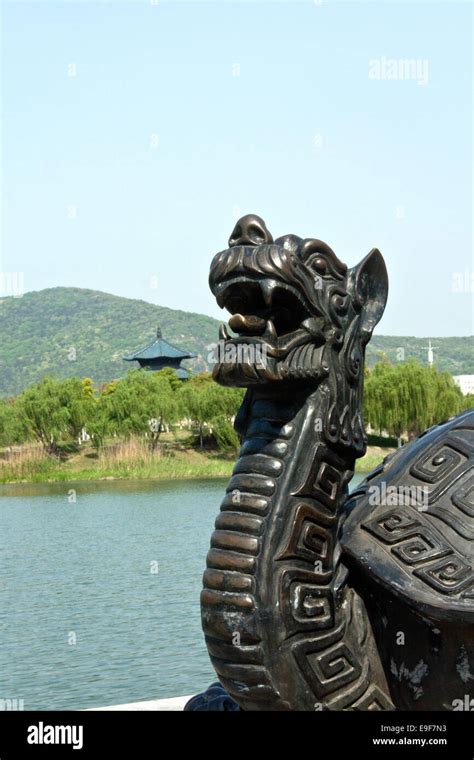 Jiangnan university lake hi-res stock photography and images - Alamy