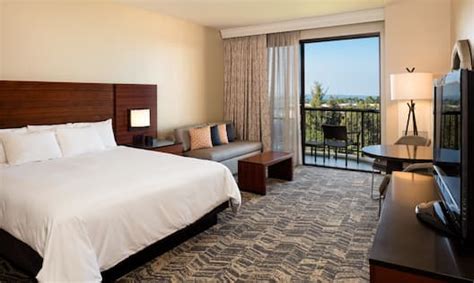 Rooms & Suites | Hilton Waikoloa Village Resort