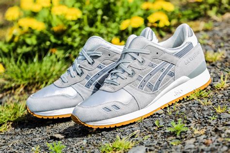 ASICS Gel Lyte III Grey Gum - Sneaker Bar Detroit