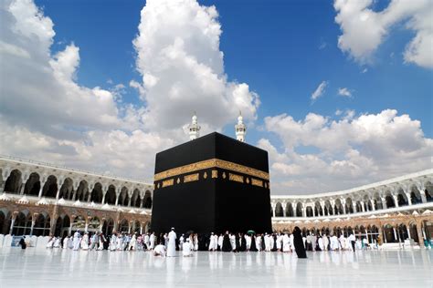 MuslimSG | 5 Historical Mosques to Visit in Makkah