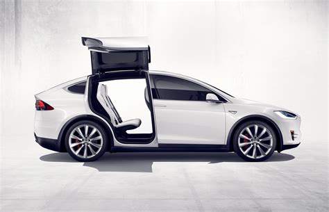 Tesla extends battery range of Model X by almost 40 km | Driving