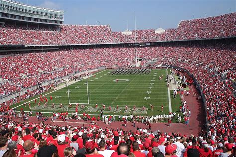 The 10 Biggest Stadiums In The World - WorldAtlas