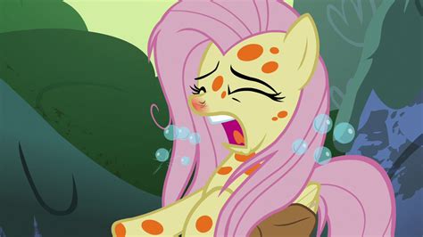 Image - Fluttershy violently coughing up bubbles S7E20.png | My Little Pony Friendship is Magic ...