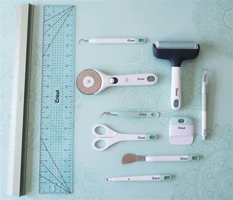 The Guide to Cricut Accessories - Weekend Craft