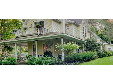 Bellaire Bed and Breakfast, Bellaire, Michigan Bed and Breakfasts Inns