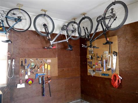 How to hang a bike from the ceiling - C.R.A.F.T.