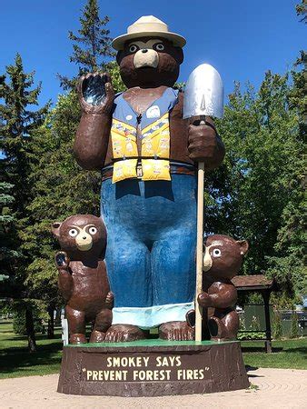 Smokey Bear park (International Falls) - 2021 All You Need to Know ...