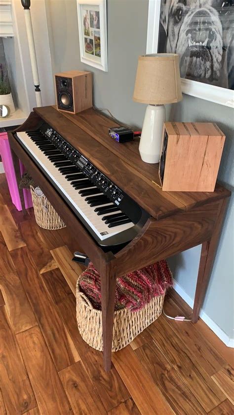 Walnut keyboard stand using modified plans from 3x3 custom. | Piano ...