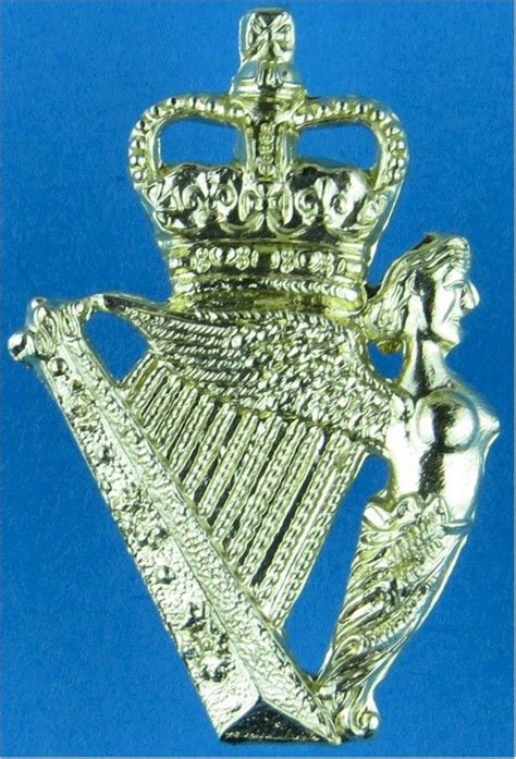 Ulster Defence Regiment collar badge | Ulster, Badge, Regiment