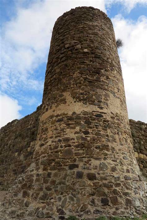 Aljezur Castle | Portugal Visitor - Travel Guide To Portugal