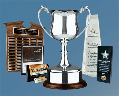 Custom Trophies, Awards, Medals, and Plaques in Hamilton & GTA