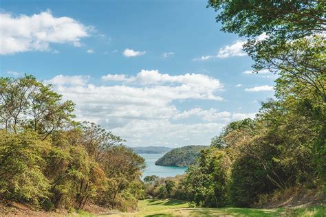 Top Peninsula Papagayo Exclusive Resort - Brown Eyed Flower Child