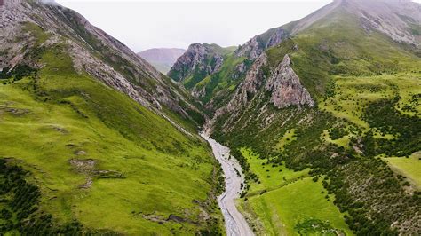 Grasslands at headwaters of Lancang River in NW China - CGTN