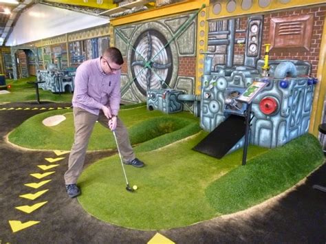 The Ham and Egger Files: Indoor Adventure Mini Golf in Swindon