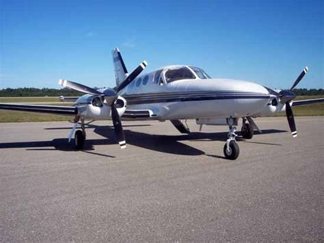 CESSNA 421C Specifications, Cabin Dimensions, Performance