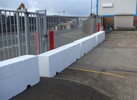 3m Concrete Barriers for Sale or Hire Nationwide | SafeSite Facilities