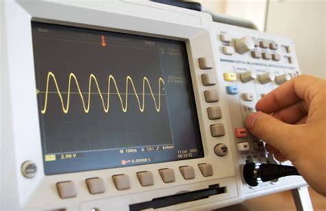 Sine Wave On Oscilloscope Screen Stock Photo - Download Image Now - iStock