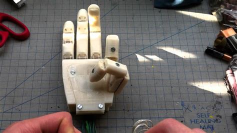 3D Printed Robotic Hand - YouTube